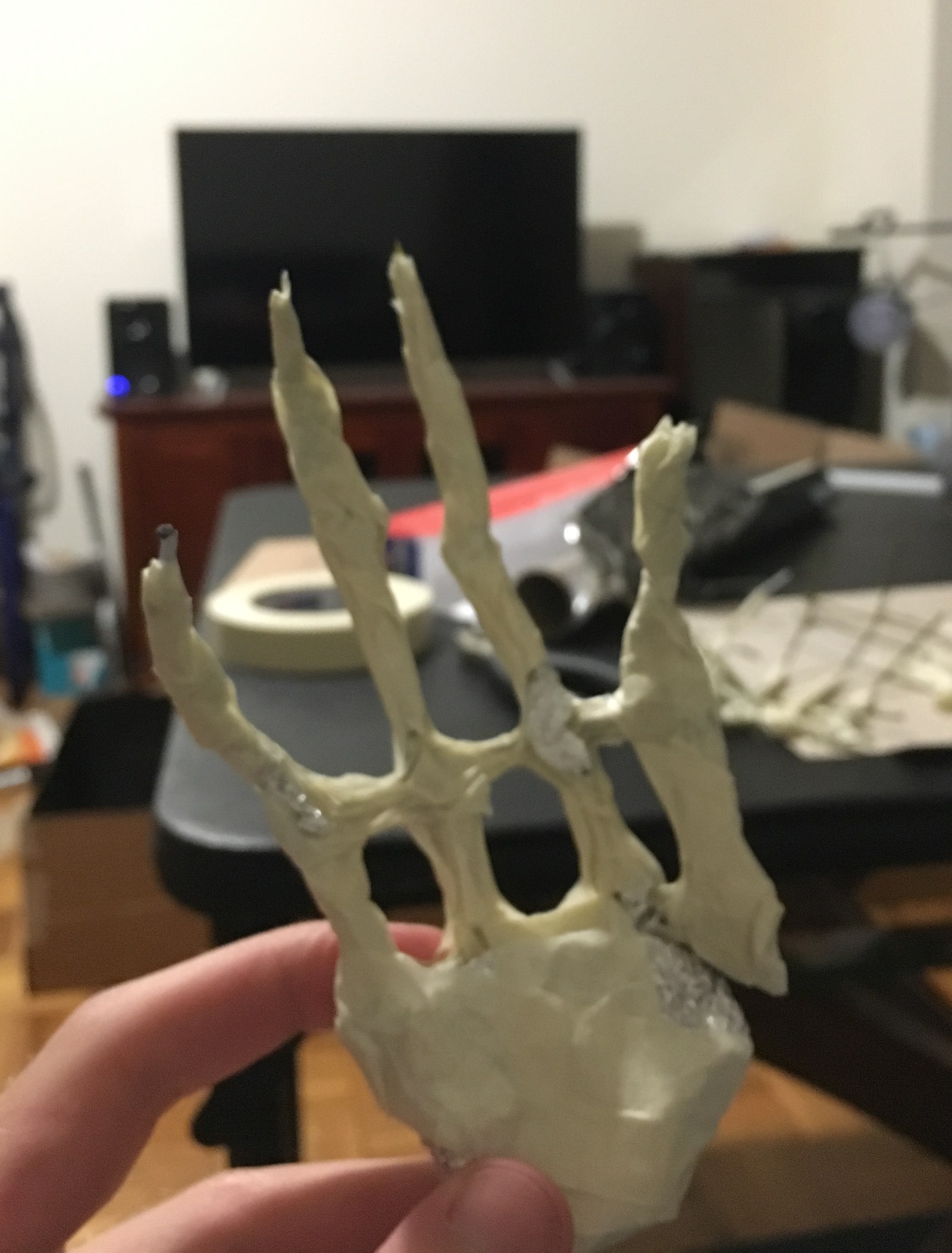 An incomplete armature for a skeleton hand
